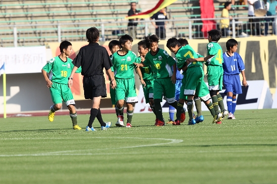 ＦＣ岐阜アカデミーU-13お披露目試合 (11).JPG